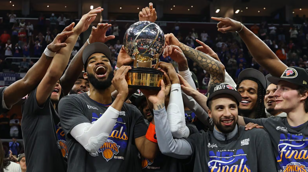 The New York Knicks lifting the cup after einning the Eastern Conference Finals.